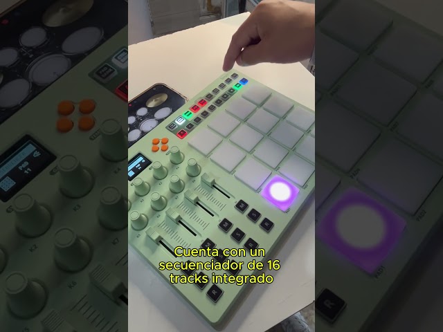 Vídeo relacionado con LBMED Controlador Midi Grid Beat,Matriz Pads Batería 64RGB con Secuenciador 32pasos Y 3modos Personalizados,Compatible con Varios Software Compositor,calidasonido Altasensibilidad,para Compositores