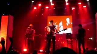 Tom Vek \\ A Chore \\ Heaven