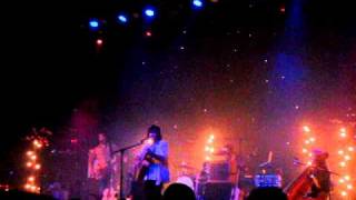 Angus and Julia Stone- Hush Live