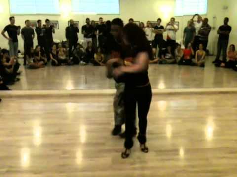 Gabriel Silva e Tais Benite - Samba Maniacos!