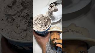 La razón por la que debes revisar los envases de helados