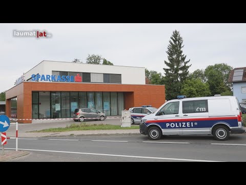 Überfall auf Geldtransporter vor einer Bankfiliale in Alkoven