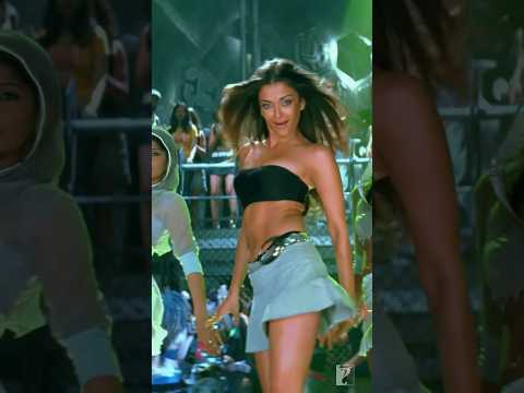 Crazy Kiya Re #aishwaryaraibachchan #dhoom2