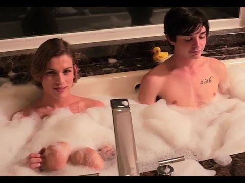 download lagu mp3 mp4 Enemies With Benefits Online, download lagu Enemies With Benefits Online gratis, unduh video klip Enemies With Benefits Online