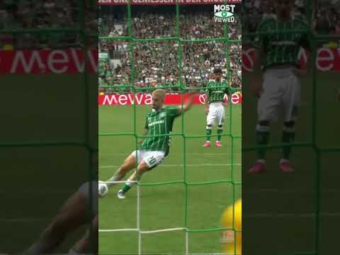 BUNDESLIGA: Torwart-Wahnsinn! Trash-Talk vor historischer Szene | Bremen - Freiburg | Highlights #bl
