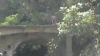 preview picture of video 'impresionante salto del puente cuichat taxipehuatl'