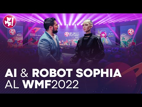 Interview with Robot Sophia on the Mainstage