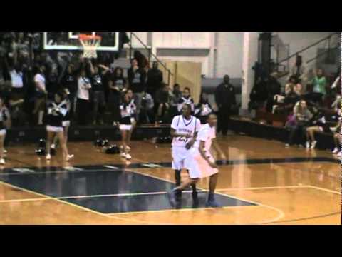 GOLSON 23 - LORAIN TITANS....... DUNKS IN FIRST GAME