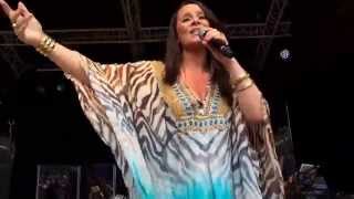 Trijntje Oosterhuis - Signed, Sealed Delivered (Live @ Ladies Of Soul Vondelpark 2014)