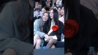 Download lagu Ling's big smile when she gets what she want🤭#lingorm #ormkornnaphat #linglingkwong mp3