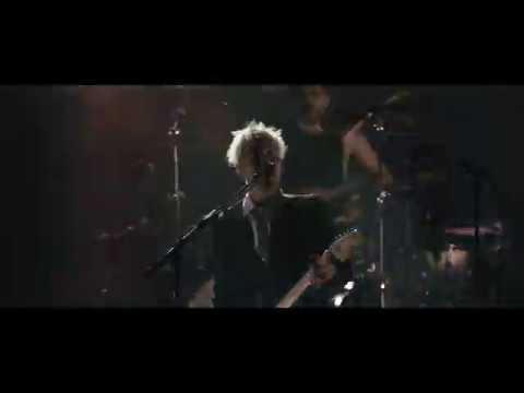 Video thumbnail for How Are You Doing (Live)