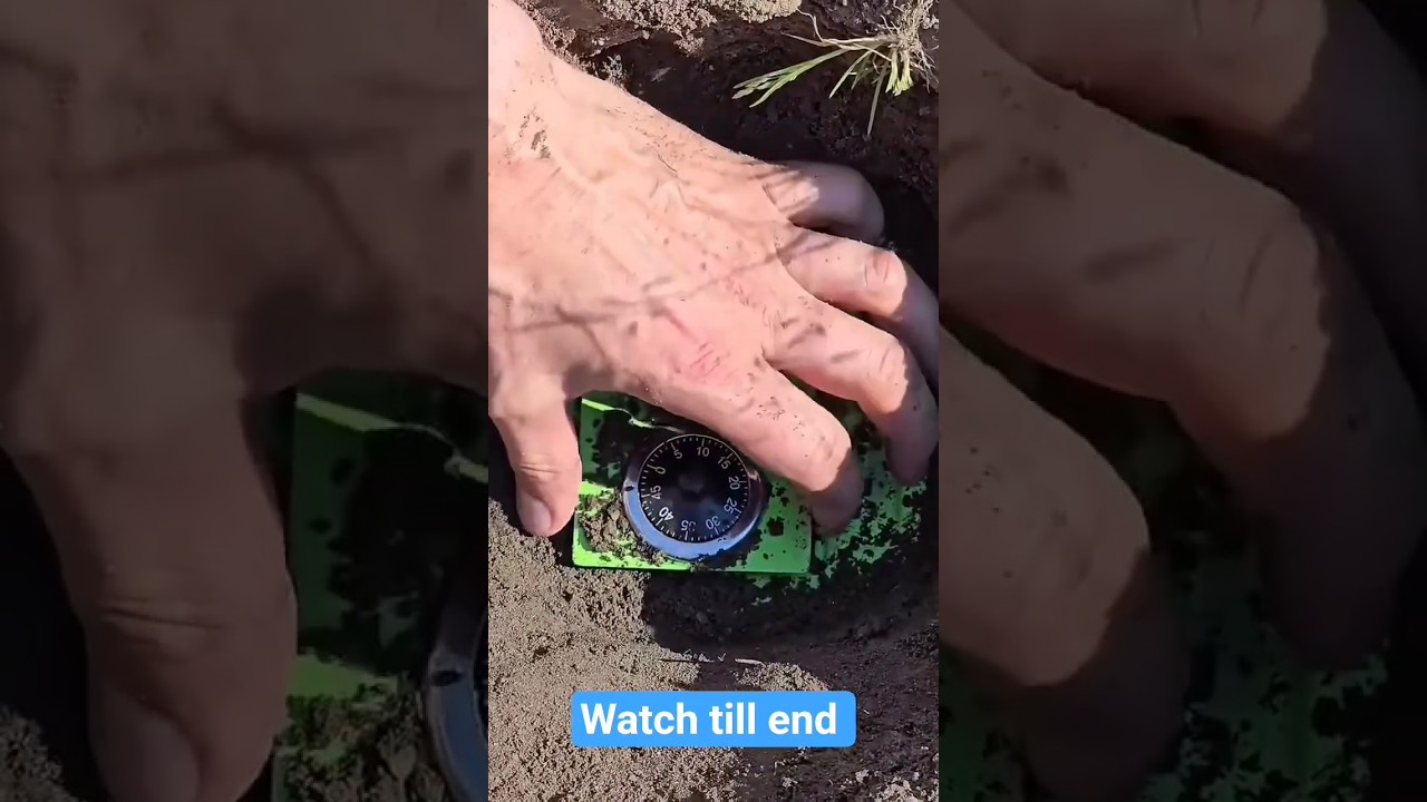 Metal detecting Beach Clean Up Reveals Shiny Hidden Treasures! 🔔👝 #beachcleanup #beachtreasures