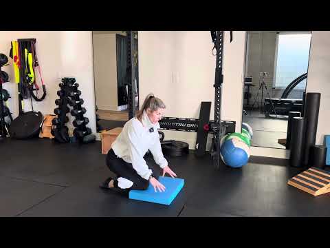 Tibialis Anterior Stretch in Kneeling