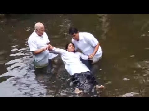 Girl is swept away after her baptism in the waters (Full video).