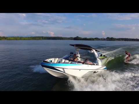 2017 Boat Buyers Guide - Malibu Wakesetter 21 VLX