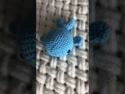 @crochetbyvims #whale #ballena #crochet #handmade #ocean #texas #yarn #yarninspiration #baby #toys