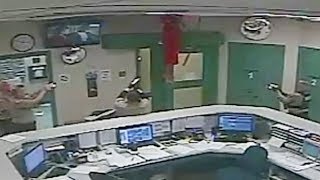 LiveLeak - Escape Fail