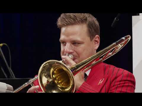 Hot Toddy - Swiss Army Big Band