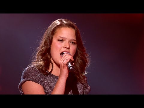 Pauline - 'Girl On Fire' | Sing-off | The Voice Kids | VTM