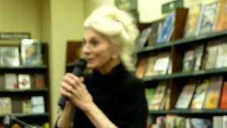 Judy Collins - conversation