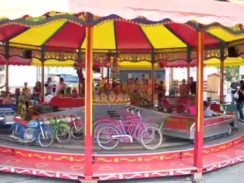 Offride: Nostalgisches Hennecke-Kinderkarussell 25.05.14