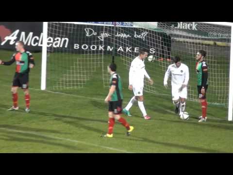 Glentoran 3-1 Carrick Rangers