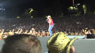 Kenny Chesney 2015 Live - Young @ Rose Bowl stadium
