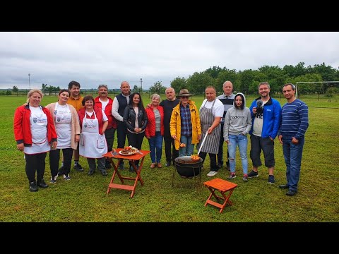 Cum gătesc și ce mănâncă oamenii din Valea lui Mihai / România văzută din tractor