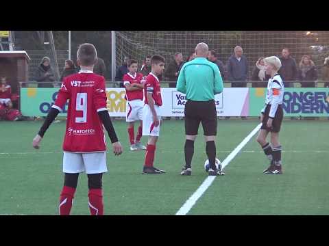 Voor aanvang DOVO JO13-1 - JSV Nieuwegein JO13-1