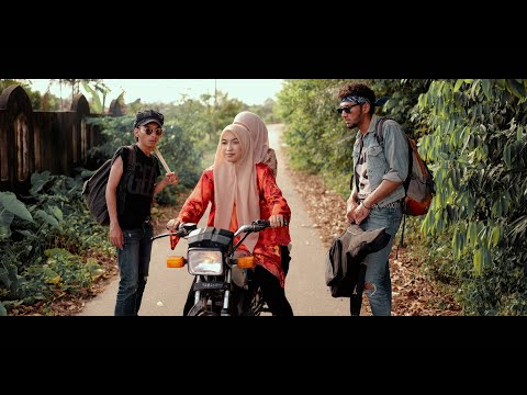 Mat jeng & Sudin Pulang Beraya