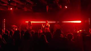MUNA - Crying on the Bathroom Floor live in Phoenix, AZ 2019