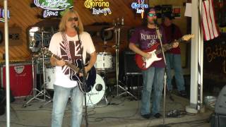 Britannica covers "Can't Explain" by The Who at the Black Lobster Salem, MA