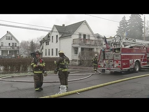 Fire spreads to three structures in Cheektowaga