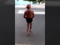 Kakek Goyang Koplo Dijalan Raya Lucu Banget