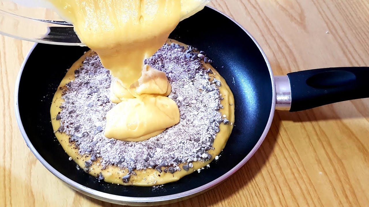 Watch Now La famosa torta #versata in padella ,che sta facendo impazzire mondo ,dolce facile e veloce.#asmr La famosa torta #versata in padella ,che sta facendo impazzire mondo ,dolce facile e veloce.#asmr