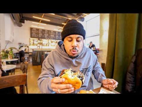 Ich bin der Erste der diesen Burger probieren darf 🍔🥇