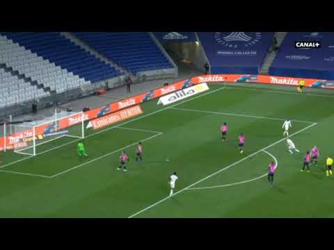 Slimani but vs Paris saint Germain