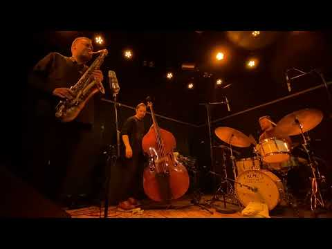 Timo Lassy Trio - Bonding Theme - Live at Linnajazz-klubi / Suisto 2022