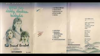 Download lagu 01 Tak Pernah Berubah - Fariz RM, Deddy Dhukun, Malyda mp3 Download lagu 01 Tak Pernah Berubah - Fariz RM, Deddy Dhukun, Malyda mp3