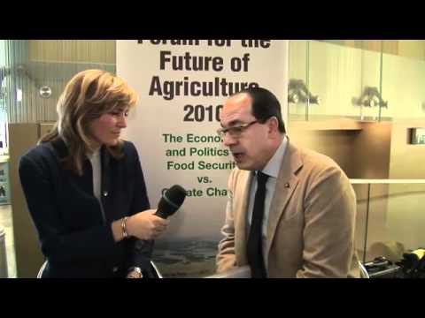 YouTube   Paolo De Castro Forum for the Future of Agriculture 2010