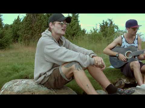 Robinholta - Up n down days ft Wahlberg