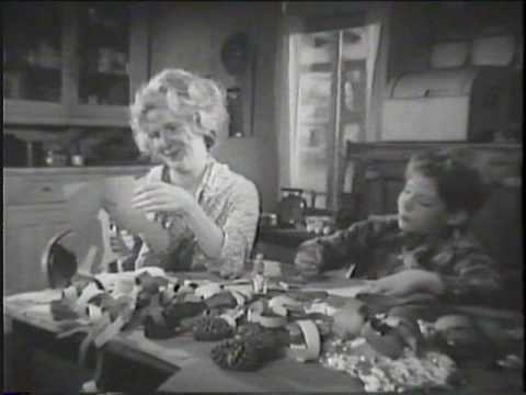 Truman Capote's "A Christmas Memory" (1966) 5/6