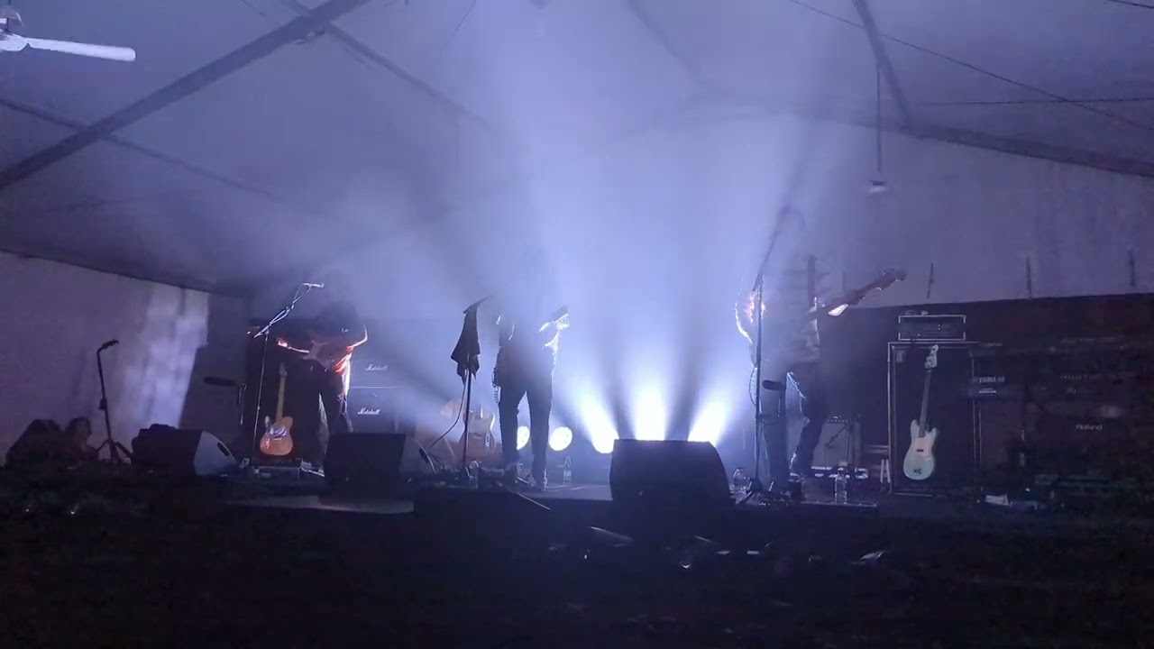 Last Dinosaurs - Zoom (LIVE at City Roars Fest 2023)