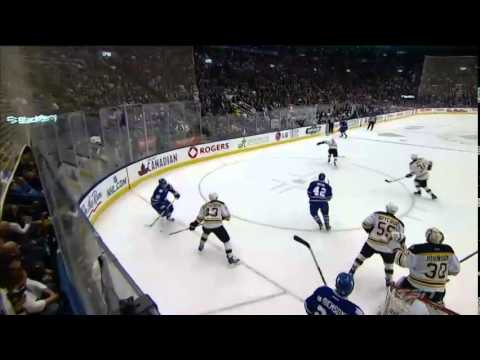 Bozak 2-1 Goal - Bruins vs. Maple Leafs (Apr 3, 2014)