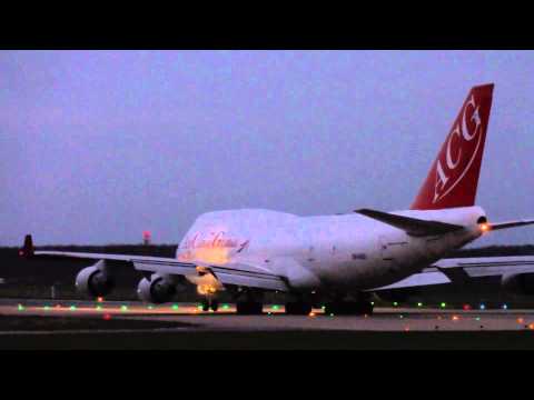 Air Cargo Global 747.........
