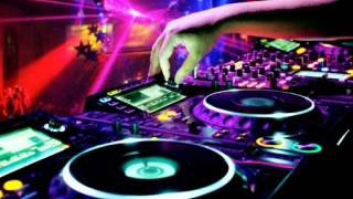 SQUARE HEADS - HAPPY