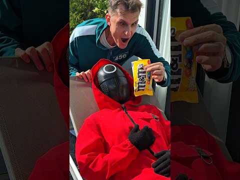 SQUID GAME M&M HEARTBREAK! 🍫😢 Player 456 Steals Candy... But Their FACES STOP Him! #shorts