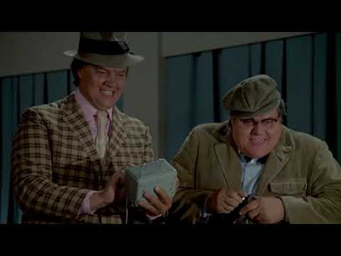 Olsen-banden deruda' (1977) - Georgs hacking ruineres af Egon (computerspil)