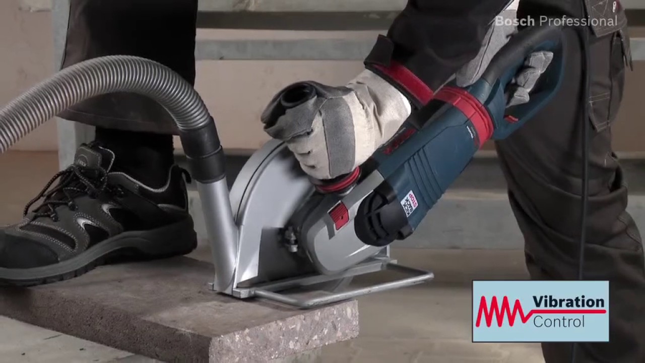 Углошлифовальная машина Bosch GWS 26-230 LVI (0.601.895.F04)  2600Вт 6600об/мин 230мм огр.пуск.тока, Vibration Control