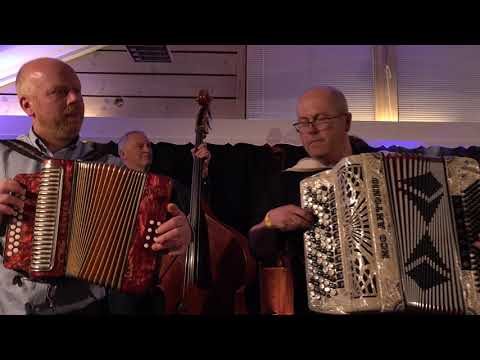 Tyst -  "På tynn is", En reinlender av Baste Antun